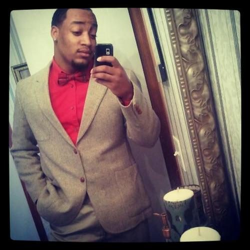 I'm a God-fearing young man, I'm not perfect and neither are you...but im striving & seeking for greatness, GBMS= God Bless My Success #Gentleman #SingleLife