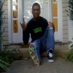 #1 RULE: dont fllow me if u dont like Jersey Shore! #TeamSingle #TeamGemini #TeamLatina iFollowBack [but only if u have a pic]
