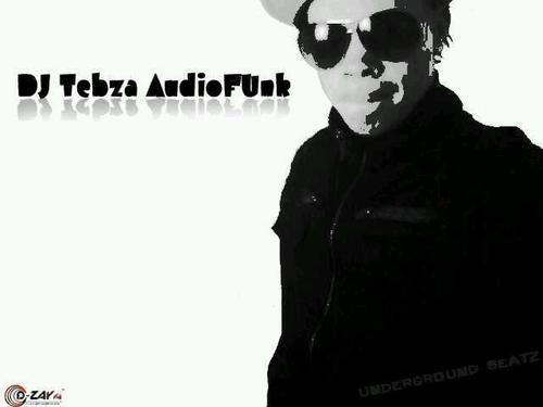 DeejayTebza