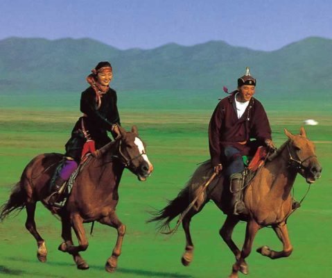 Derrière Oasis discovery, ce sont des femmes et des  hommes ayant une passion commune, celle d'un pays, la Mongolie.

Des personnes ayant l'amour et  le respe