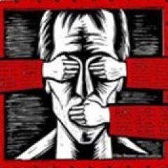 Non mi piace il potere di pochi mascherato da repubblica.
