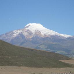 Áreas de camping y tours al Nevado Cayambe