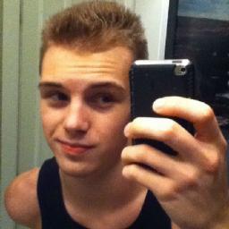 Just a Canadian teenage boy who loves 1D! Is that such a big deal? Well they are, so it should be! #Directioner