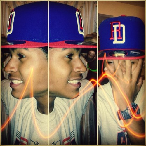 AdboyMelo's profile picture. #MMG #TeamTheAdboyz #TeamFollowBack #TeamCarmeloAnthony :) #TeamMoneyOverBitches :) #TeamTaylorGang :) Kik: AdboyMelo Instagram: adboymelo