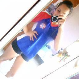 • 'Biografia {?}
Fala sério! Como vou resumir minha
vida aki no twitter?
;P