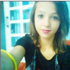 “Estou namorando a vida, casei com a felicidade, sou amante da alegria, divorciado da tristeza e de vez em quando dou uns pega na loucura.”