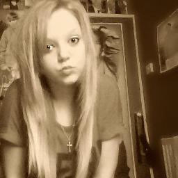 ' katielouise/17/friends&family.
R.I.P mum' xxx
---- Fuck th3 hat3rs and smil3.
Follow for a follow back.