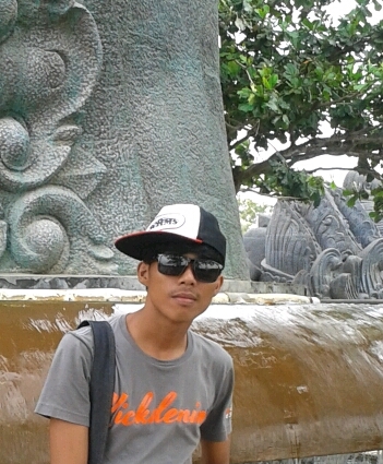 diner_13's profile picture. Enjoy Your Life