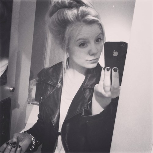 single, dancer, 16, BBM; 2A83A631
