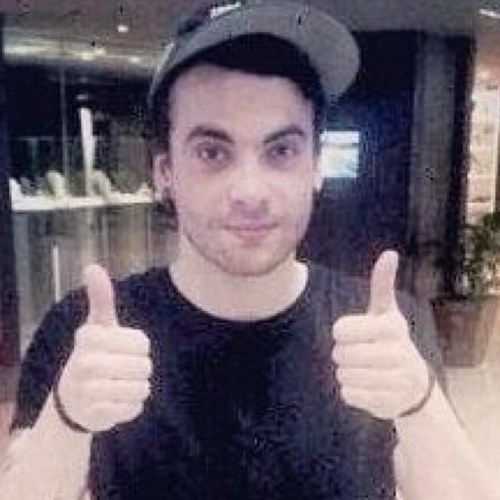 This is a imagine if Taylor York fan base account. I'll upload pictures and imagines. Taylor York is the guitarist of paramore and i love each member.
