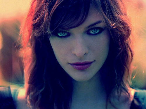 You Can Call me Swan  when my Crystal mask is on. 18+ #RP - H- #BirdsOfPrey