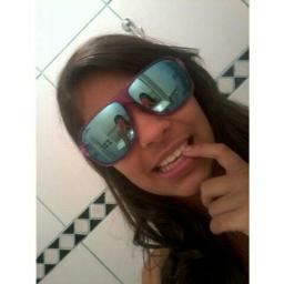 , chata, bobaa, feliz sqn, obesaaa huashuas 
     amigaaaa smp & smp :p