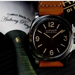 Straps66's profile picture. Life is short, make it sweet