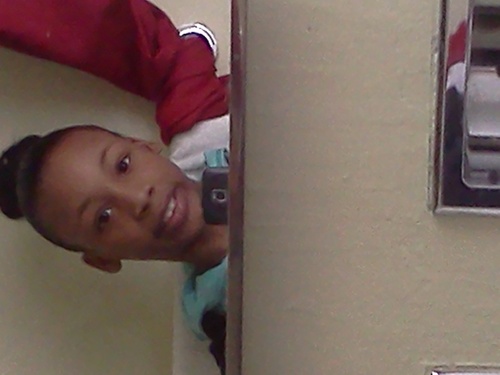 I love mb!!! But I love my family n freinds stay mindless!! 3