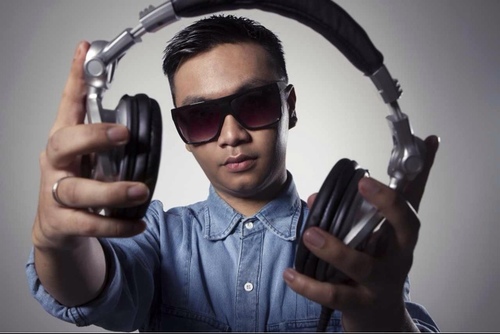 bimomahendra's profile picture. @rarakicie Husband 
@Trance4liveRec (NL) Producer
@AdvarkLab (Ina) Dj  
Member Of @bdgTranceFamily
Trance Lovers
Supported by @reclayslife