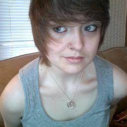 Hi, I'm Cam. So I guess I'm 19, an artist, musician, student. I like to look at the sky and express myself. http://t.co/AxzCa3G9ui