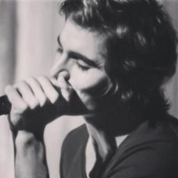 o motivo do meu sorriso e você Filipe @Fiuk , Donas do FC :@FiukOlv ,& @myloveyou_Fi
