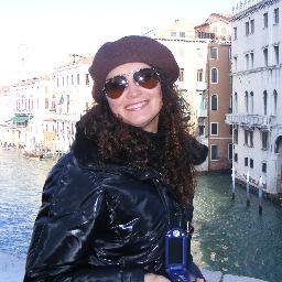 sono allegra ,simpatica e molto pignola........