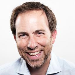 Vancouverite, huge geek, co-founder of Eventbase and Intergalactic Digital Agency. Building apps & interactive solutions for the world's biggest brands & events