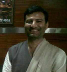 Follower of Shri Shri :)