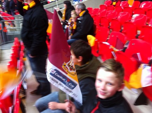 Dad of 3 football crazy lads, FA Level 2 qualified football coach. Every day is a football day