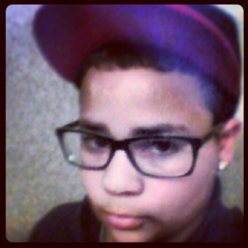 Goal:2k or 3k weird love comedy & fun follow me ill always follow back (usefull