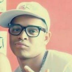 Amo como ama o amor. Não conheço nenhuma outra razão para amar senão amar. Que queres que te diga, além de que te amo, se o que quero dizer-te é que te amo?