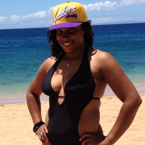 Hated by few and loved by many! #1 LA LAKERS Fan:) #TEAMKOBE
