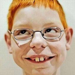 Ako si Banatilyo! Ang batang magbibigay-buhay sa inyong boring na Twitter Life! :)