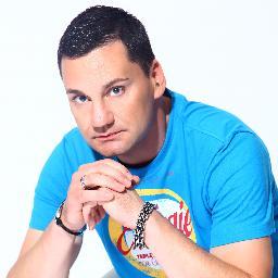 Roberto Fuego discovered his love for electronic music in the year 1990. Techno, Trance, Progressive till Tech House and Minimal have been the favourite styles.