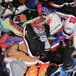 RSVPCHAMP's profile picture. The Champ is here....
Knocking Out Nike RSVP for Sneakerheads!!