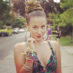 Soy una persona fanatica de  @ASchusterP & @_NissRosenthal_ obviamente los amo demasiado hermosos y este twitter es dedicado a ellos