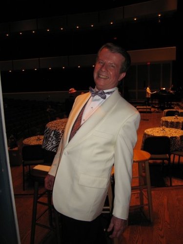 hill_stanley's profile picture. Professional Choral Conductor, voice teacher and novelist.