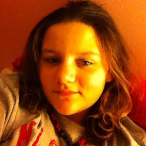 AnnaH_12901's profile picture. Hi everybody, i love carrots and girrafes, im a directioner forever, im christian, Follow me!