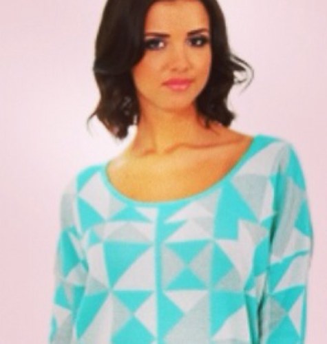 Supporting @Lucy_Meck always❤❤