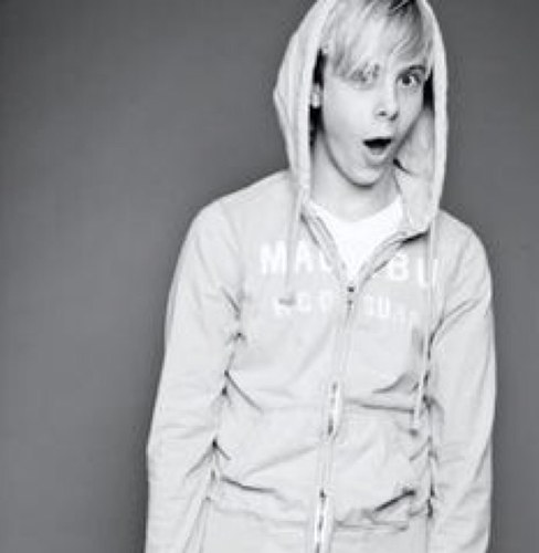 blondesterling's profile picture. And when she's talking, she'll say that she's mine. @infinityfabray. [Glee RP! Mention me for Ships.]