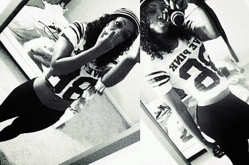 18, Mixed, Living Young Wild & Free!#TEAMCGOD #TeamBlessed and #TeamSingle #Lesbian