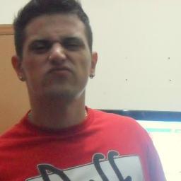 “E se não der certo, a gente tenta, re-tenta e até tri-tenta se por preciso. Mas não podemos, de jeito nenhum, deixar de acreditar.”
http://t.co/tQHZd02TSv