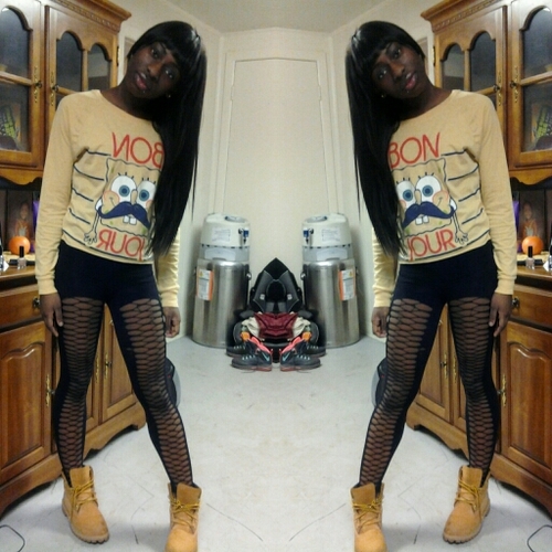 iKno Why iMm Rockin iDd Outt With Him . B/C iHavent Yet Figured Him Outt ,, But Until Then .. 3 . Thats My Love Lifee ... Now Follow Me