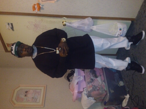 Laid bak nigga dats all about $$$$ dats all ik. #certified hustler and #realnigga