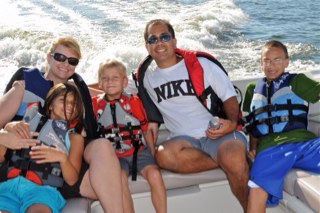 raschulz5's profile picture. 