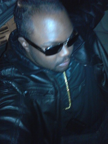 Arizona Rapper/Entertainer at @2sikkclique & @nothinniceent

For business DM or quickk77@outlook.com
