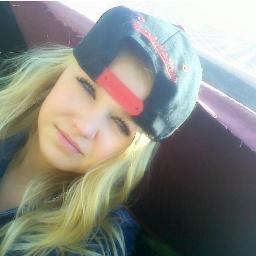 Dit is m'n account als ik een tweetjail heb | Feyenoord Rotterdam | Kid Ink | Trey Songz | I ♥ Lindsey Anouar Rowin and my bestbest friend Mauricio.