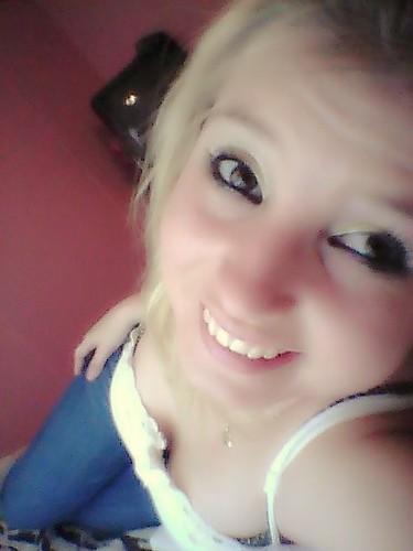 Names Alicia,  & that's all you need ta know(: