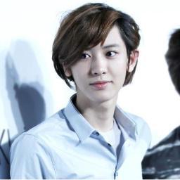 อันยองฮะ ผมชานยอลลี่ HAPPY VIRUS แห่ง EXO-K ผมน่ารักมากฮะ ฟอลผมมาสิฮะแล้วคุณจะหลงรักผม *ยิ้มหวาน* 25/02/2013