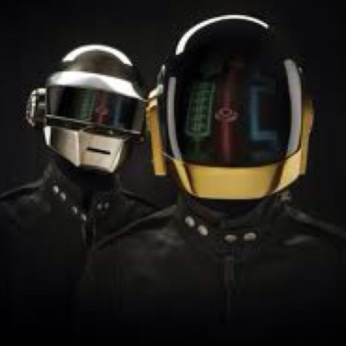 daft punkが好きです。今度来日した時には絶対ライブ行きたい(＞人＜;) ライブでなかなかOne More Timeやらないらしいけど、やってくれることを信じて（^人^） ほかにはThe Chemical Brothers/The Qemists/Justis 辺りを好んで聞いてます。