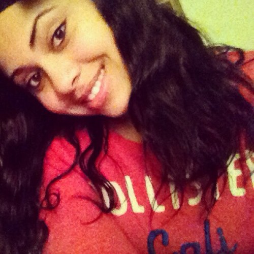 #teamaquarius, #team90sbaby, #teamgraduate #teamredbone, #teamsingle, #teamfollowback. Dont be afraid to RT!