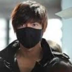 aku suka yaitu CHERRYBELLE...
Aku Suka Lagu_LaguNya Yang Begitu Indah,dan Istimewah seperti Cherybelle Personilnya Cherrybelle CantiK2,dan Imut_Imuat banget