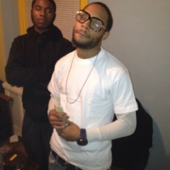 TomokoDuran's profile picture. Lovely, nasty, smutty, erotic, sublime writing and images. Porn without the penis hangup. Eroica without thebodices and manhood. Come undone at: