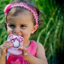 http://t.co/NEwpua49vG est une boutique en ligne de produit pour enfants. Nos sommes surtout spécialisés dans la vente de chaussons pour bébé. 0 à 3 ans.
